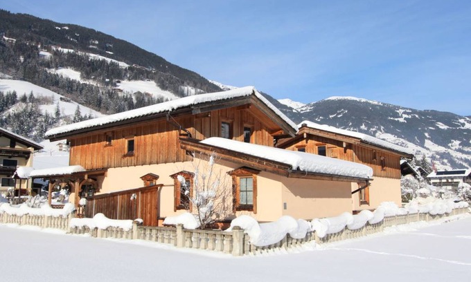 Schwendau House | 100 m² House ∙ 5 bedrooms ∙ 10 guests