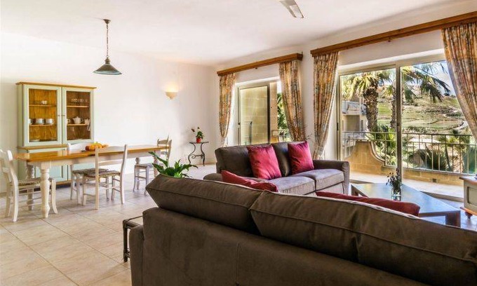 Ta' Għammar Resort | 100 m² Resort ∙ 2 bedrooms ∙ 4 guests