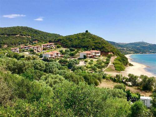 Develikia Villa | 100 m² Villa ∙ 4 bedrooms ∙ 10 guests