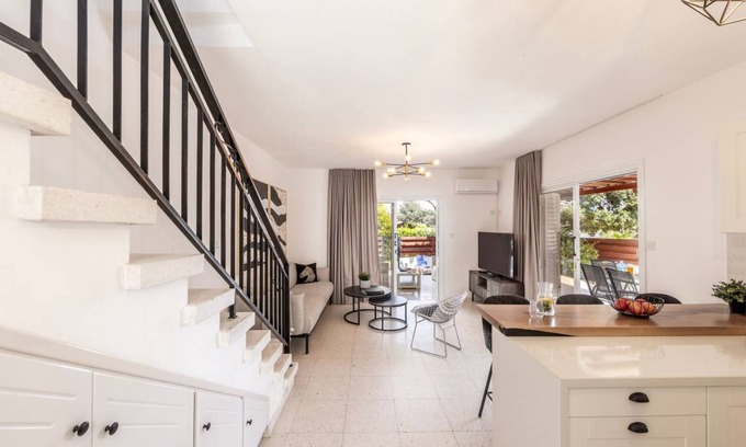 Pervolia Villa | 100 m² Villa ∙ 2 bedrooms ∙ 4 guests