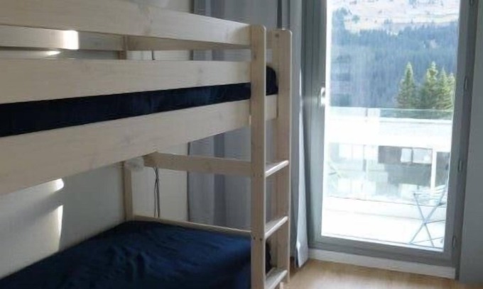 Flaine Apartment | 100m from shops, 3rd floor, view mountain, balcony, tv, 46m², Flaine