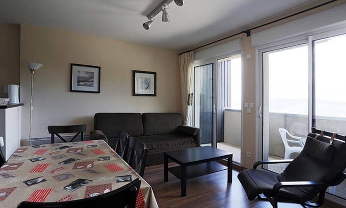 Peyragudes Apartment | 100m from ski slopes, 1st floor, view valley, parking, tv, ski locker, 42m², Peyragudes