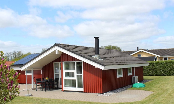 Flovt Strand House | 101 m² House ∙ 3 bedrooms ∙ 6 guests