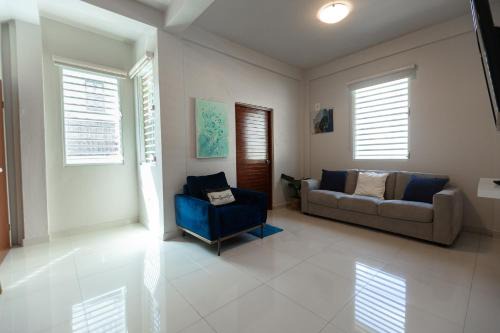 San Mateo Apartment | 101- Renovated City GEM near the beach with free parking