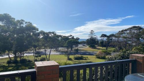 Pambula Beach House | 102 Coraki Drive Pambula Beach