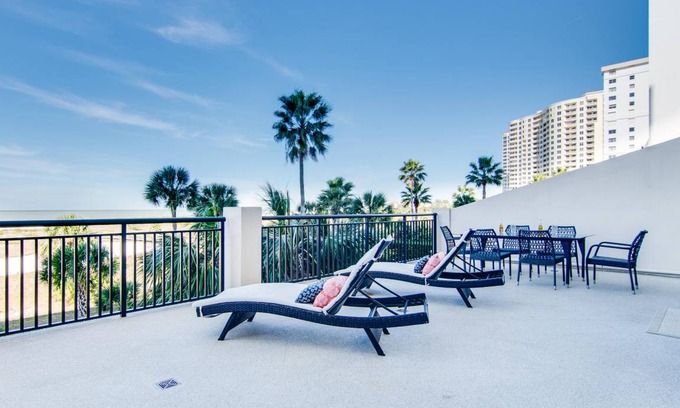 Sand Key Apartment | 102 m² Apartment ∙ 3 bedrooms ∙ 7 guests