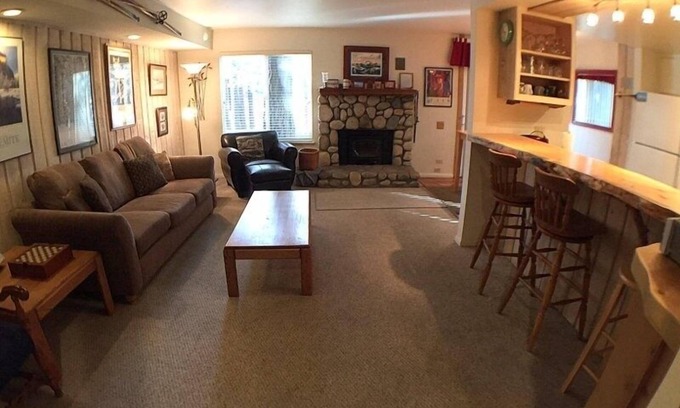 Mammoth Lakes Condo | 103 Premium by RedAwning