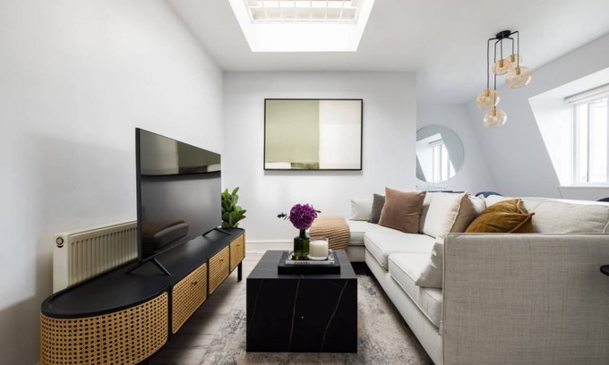 St. Johns Wood Apartment | 107 m² Apartment ∙ 3 bedrooms ∙ 6 guests