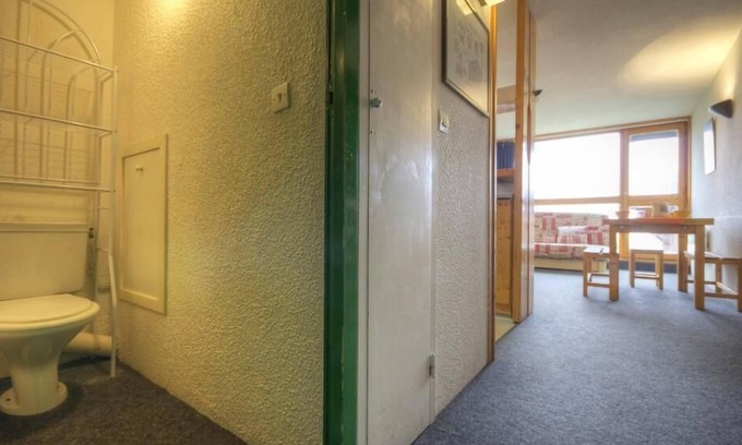 Arc-1800 Apartment | 10m from resort center, 1st floor, balcony, tv, 33m², Les Arcs