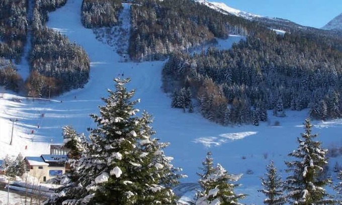 Villard-de-Lans Apartment | 10m from ski slopes, 2nd floor, balcony, parking, tv, ski locker, 20m², Villard de Lans