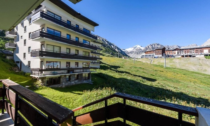 Le Lavachet Apartment | 10m from ski slopes, Ground floor, view ski slopes, balcony, tv, ski locker, 45m², Tignes