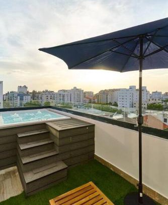 Evaristo Morales Apartment | 10ThFloor Penthouse With JACUZZi 6 Guest, Family Ambient