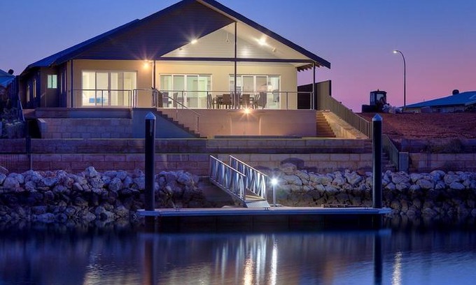 Exmouth House | 11 Kestrel Place - Private Jetty