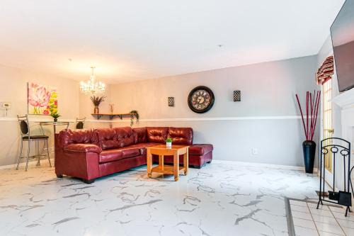 Bel Air South House | 11 Mi to Dtwn Aberdeen Spacious Townhome!
