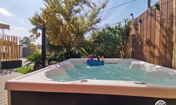 Baillargues House | 110 m² Gîte ∙ 3 bedrooms ∙ 6 guests