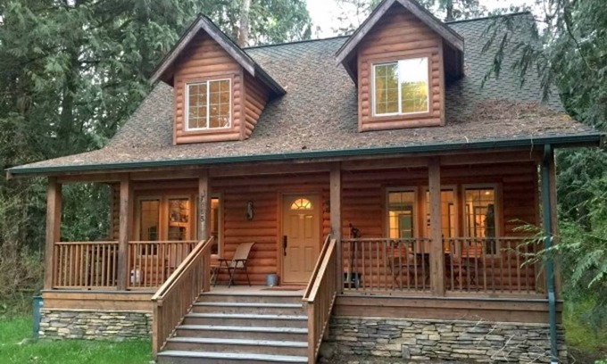 Warnick House | 111 m² House ∙ 2 bedrooms ∙ 4 guests