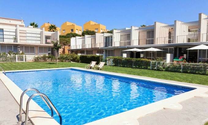 L'Ampolla Other | 115 m² Accommodation ∙ 3 bedrooms ∙ 6 guests