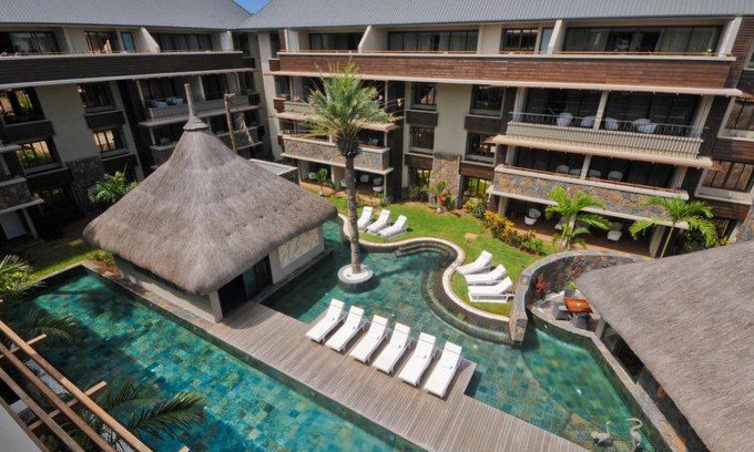 Grand-Baie Resort | 115 m² Resort ∙ 3 bedrooms ∙ 6 guests