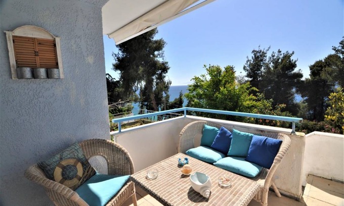 Siviri House | 118 m² House ∙ 4 bedrooms ∙ 9 guests