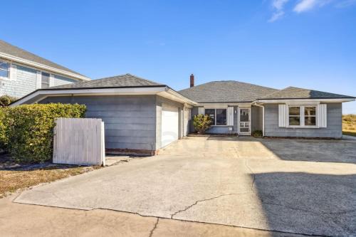 Ocean Cay House | 1180 S Fletcher Ave