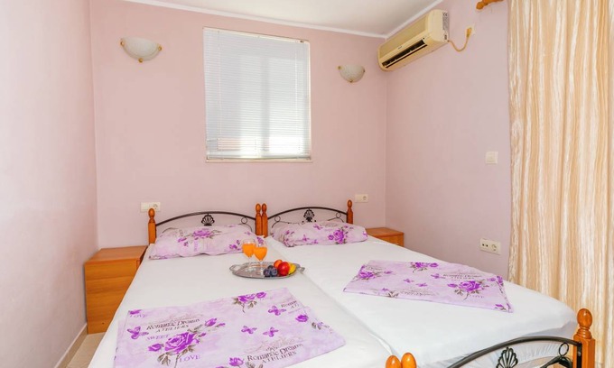 Bregvija House | 12 m² House ∙ 1 bedroom ∙ 2 guests