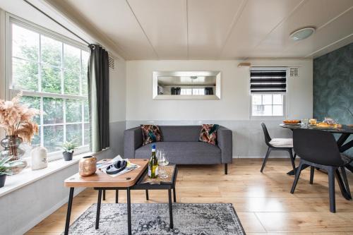 Oisterwijk Ski Chalet | 12, Nature, AC, Serenity, Cycling, Hiking & Terraces!