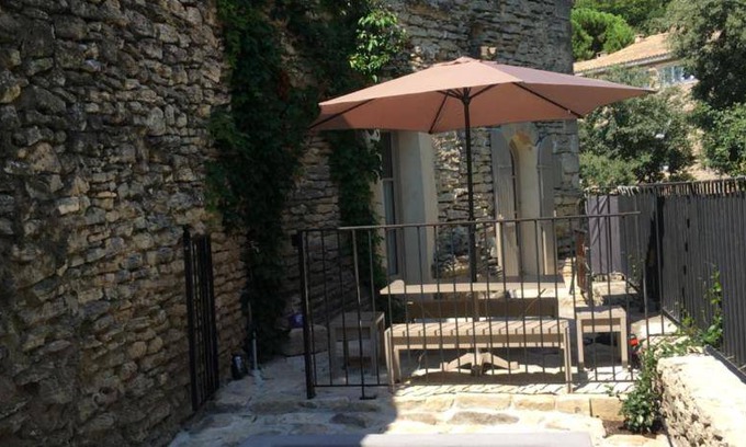 Gordes House | 120 m² House ∙ 3 bedrooms ∙ 6 guests