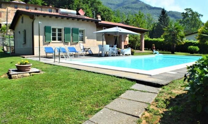 Camaiore Villa | 120 m² Villa ∙ 3 bedrooms ∙ 7 guests