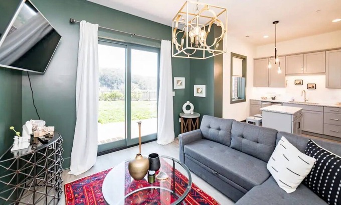 Central Business District Condo | 1208 Commerce St. #104