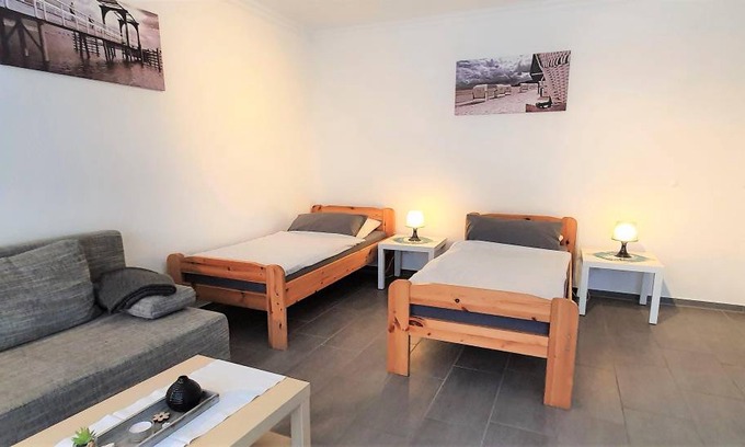 Seevetal Apartment | 122 m² Apartment ∙ 5 guests