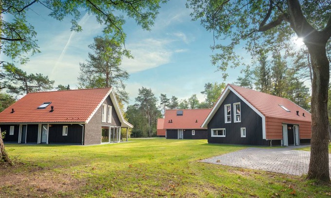 Beekbergen-Zuid House | 124 m² Bungalow ∙ 4 bedrooms ∙ 8 guests