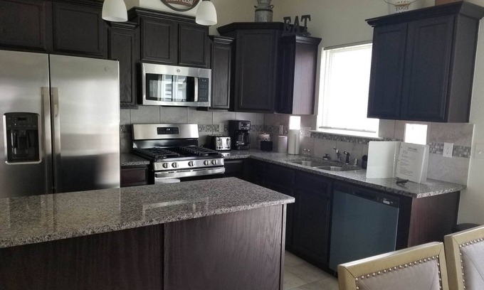 Biggs Field House | 12886 Woolstone
