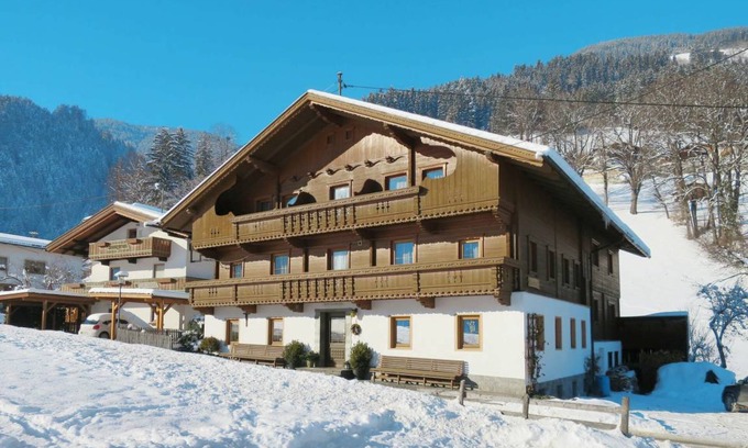 Schwendau Apartment | 130 m² Apartment ∙ 5 bedrooms ∙ 10 guests