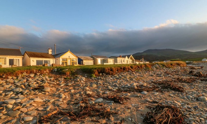 Dinas Cottage | 130 m² Cottage ∙ 3 bedrooms ∙ 4 guests