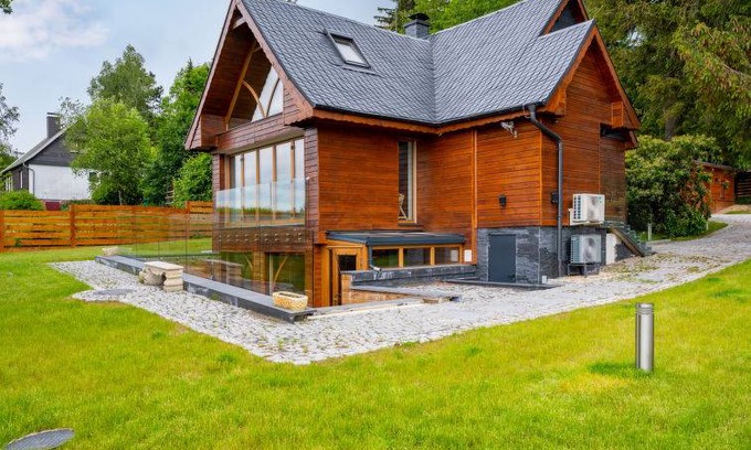 Oybin House | 130 m² House ∙ 2 bedrooms ∙ 4 guests