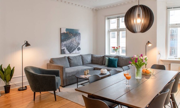 Midtbyen Apartment | 131 m² Apartment ∙ 3 bedrooms ∙ 8 guests