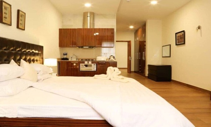 Ofin House | 1313 luxury&secure 3 bedroom apartments 24/7 electricity 3/4/10
