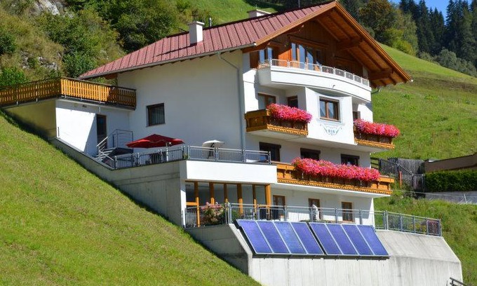 Kappl Apartment | 135 m² Apartment ∙ 5 bedrooms ∙ 11 guests