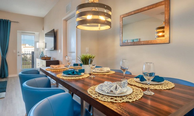 Florida Central Atlantic Coast Condo | 135 m² Condo ∙ 3 bedrooms ∙ 8 guests