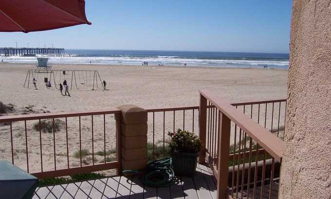 Downtown Condo | 138 Pismo Shores: 2 BR, 2.5 BA Condominium in Pismo Beach, Sleeps 6
