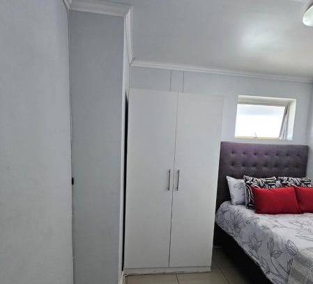 East London Apartment | 14 CZ KUBZ Apartments