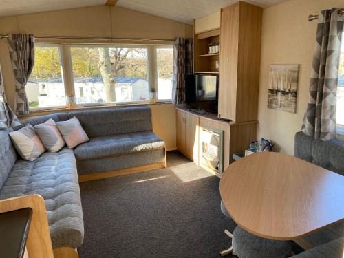 Cowes Resort | 14 Greenwood Thorness Bay