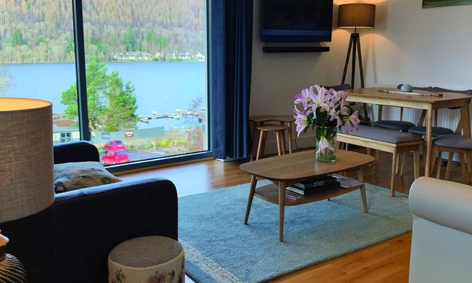 Kenmore Apartment | 14 Loch View in Kenmore