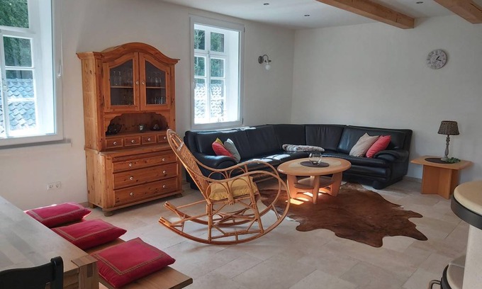 Monschau Apartment | 140 m² Apartment ∙ 3 bedrooms ∙ 8 guests