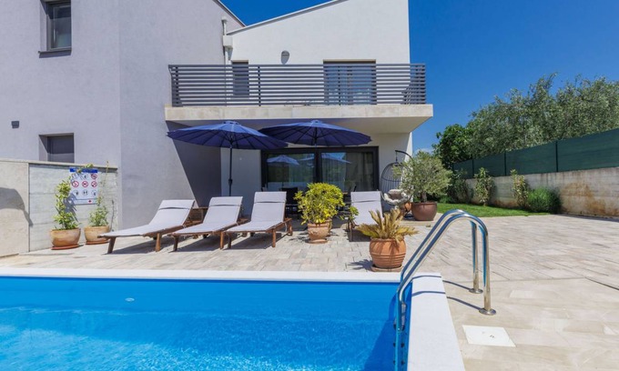 Vrznaveri House | 140 m² House ∙ 1 bedroom ∙ 6 guests