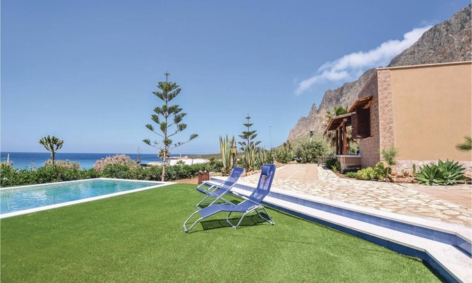 Cornino House | 140 m² House ∙ 4 bedrooms ∙ 8 guests