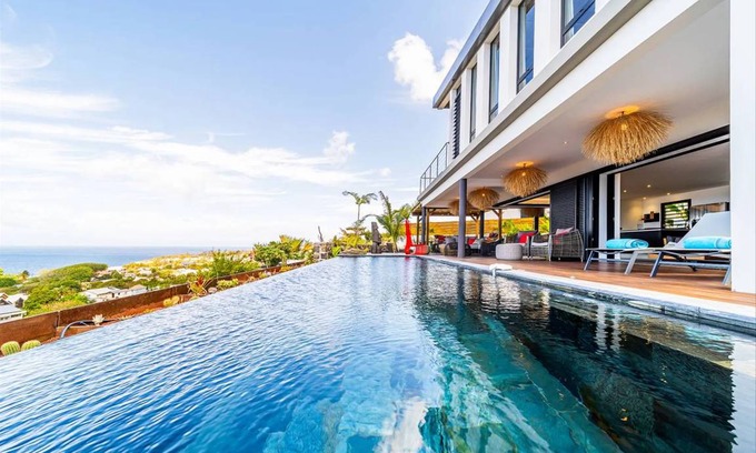 Grand Bois Villa | 140 m² Villa ∙ 3 bedrooms ∙ 8 guests