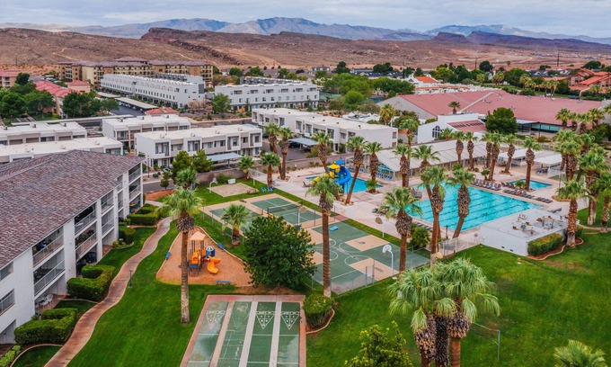 St. George Condo | 1426 | The Palms at Las Palmas Resort Located Directly Behind Las Palmas Water Park
