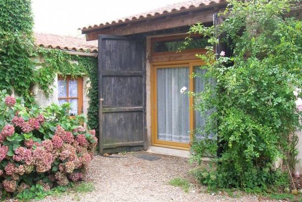 Saint-Cyr-en-Talmondais House | 145 m² House ∙ 3 bedrooms ∙ 6 guests
