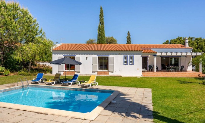Porches Other | 145 m² Accommodation ∙ 3 bedrooms ∙ 6 guests